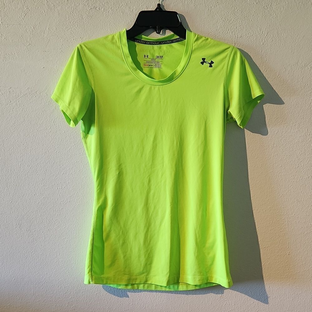 Under armour heat gear bright yellow tshirt